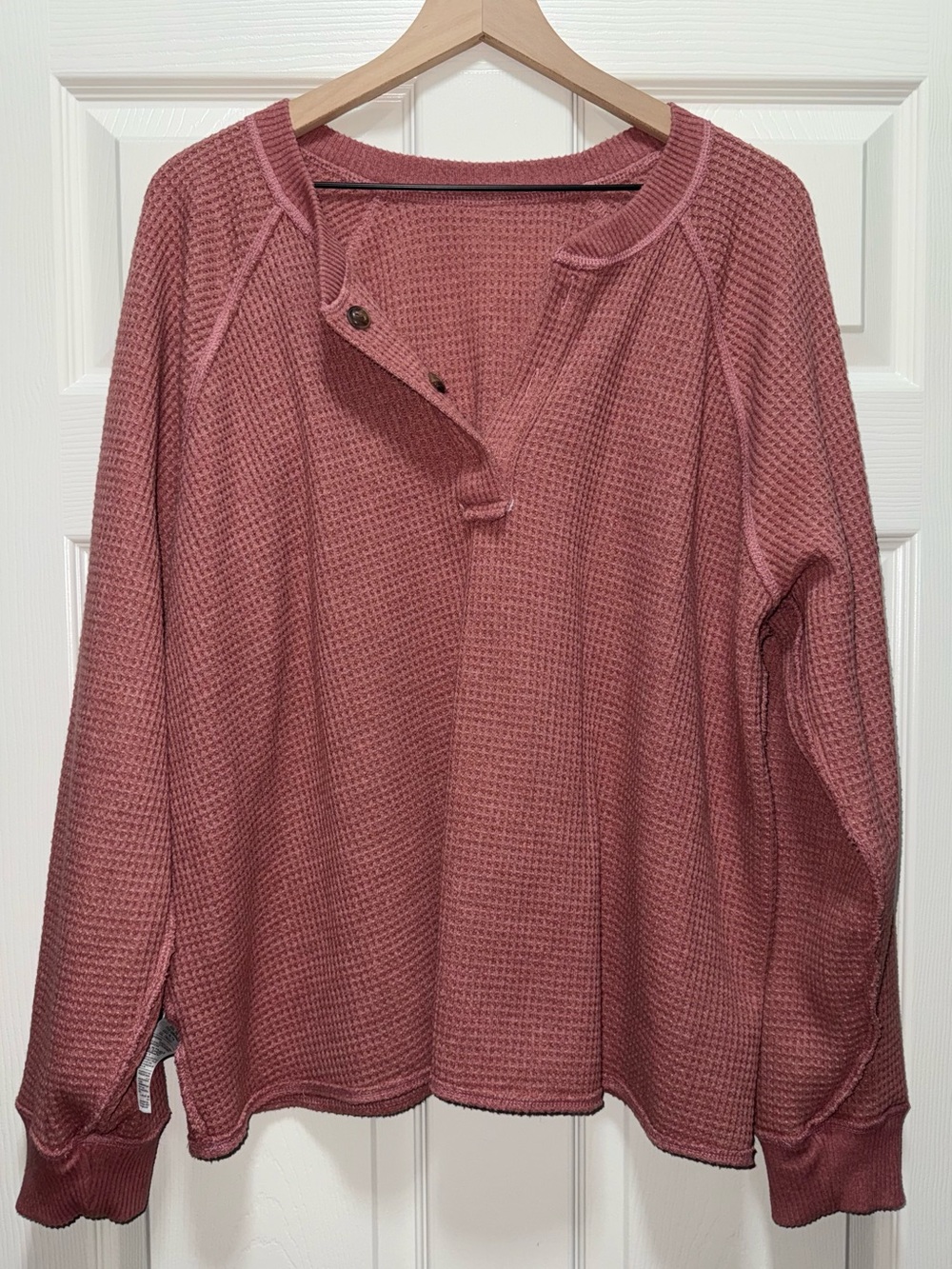 Old Navy XXL Tall Pink Waffle Knit Henley Long Sleeve Top - Picture 5 of 7